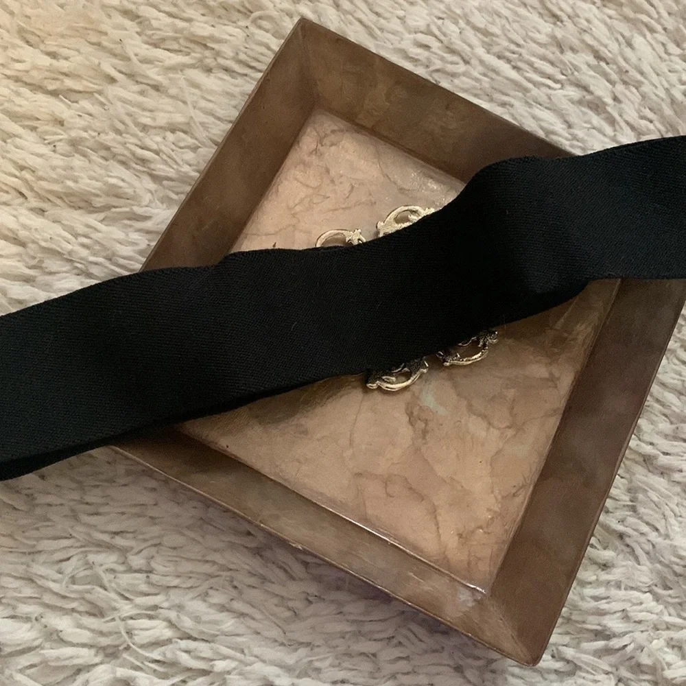 VINTAGE Gold Buckle Black Stretch Belt